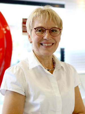 Servicemanagerin Bianka Schröder